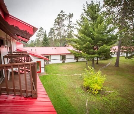 Northern Pine Inn Hayward Eksteriør billede